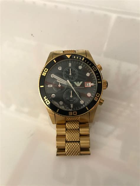 armani klocka herr guld